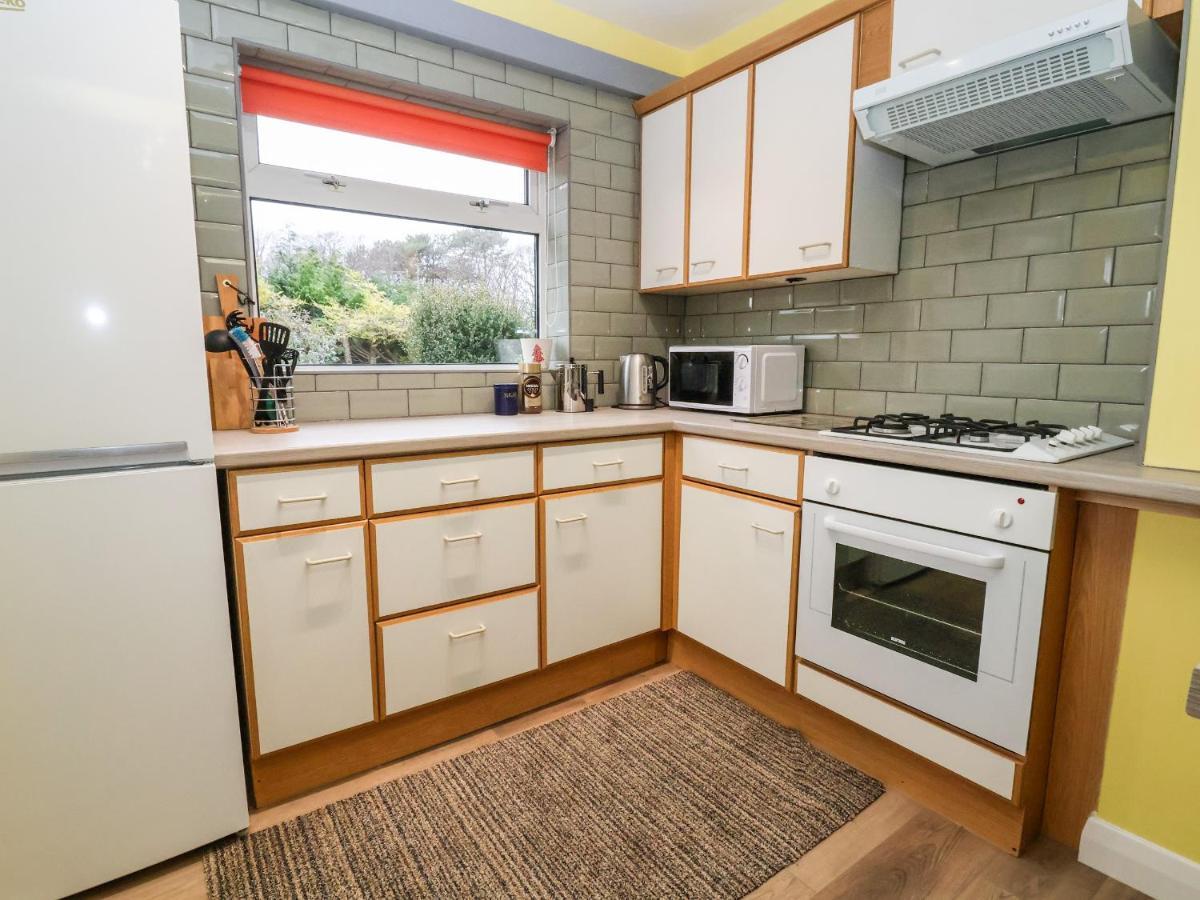 The Hollies Villa Prestatyn Buitenkant foto